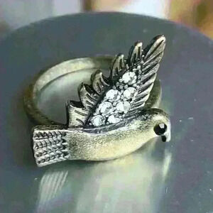 Brass tone bird with clear rhinestones ring size 10